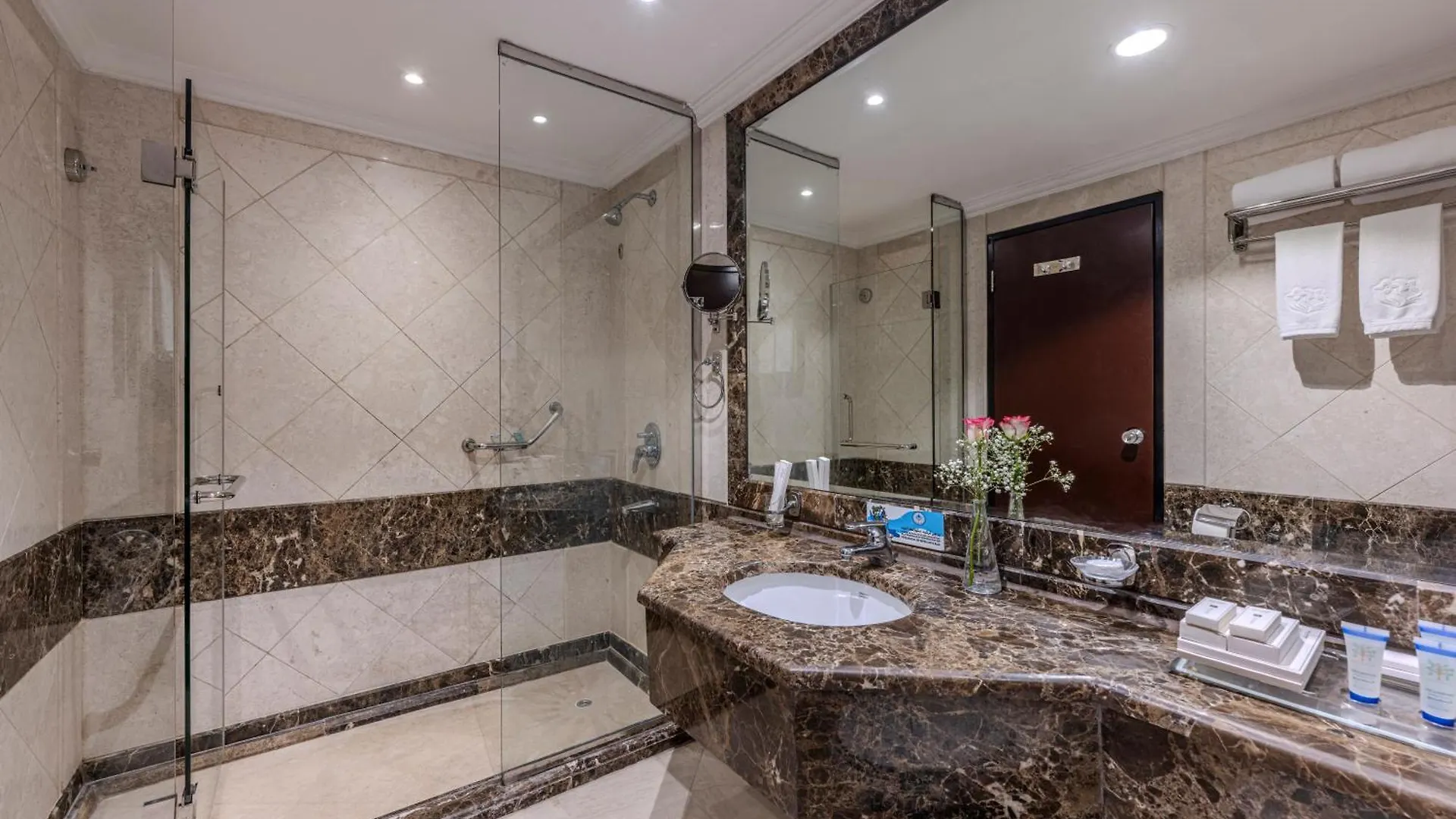 Al Shohada By Palm Rich Makkah Hotel Mecca
