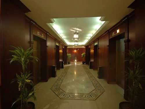 Отель Al Shohada By Palm Rich Makkah Мекка 5*,