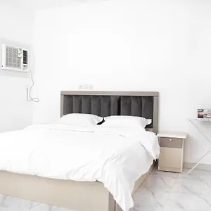 Comfortable & Big Family 10mins Drive To Al-masjid -nabawi Apartment Medina