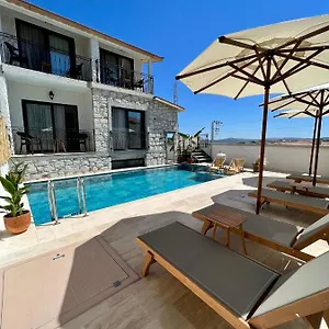 https://serez-otel-alacati-by-la-mira.aegeanhotels.net