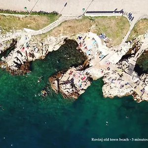  Apartment Monterosso Old Town Croatia